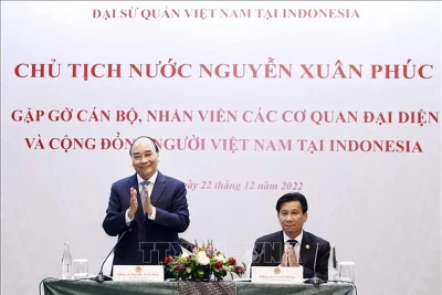 Chủ tịch nước Nguyễn Xuân Phúc: Cộng đồng người Việt Nam tại Indonesia đoàn kết, trí tuệ, đóng góp xây dựng quê hương, đất nước