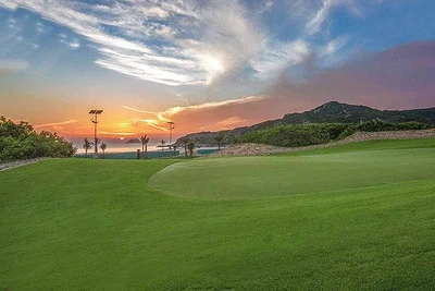 Cháy nổ trong sân golf Long Thành, 10 người thương vong