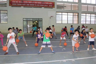 Khơi niềm đam mê bóng rổ