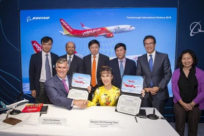 Vietjet ký mua 100 tàu bay Boeing B737 MAX trị giá 12,7 tỷ USD