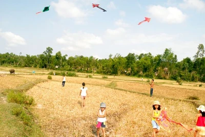 Hãy dành cho con "một vé đi tuổi thơ"