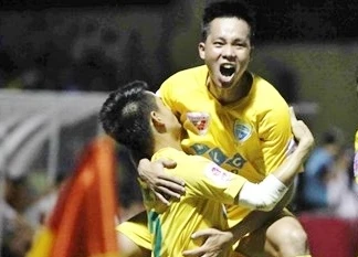 Hạ Phố Hiến 1-0, Thanh Hóa ở lại chơi V-League mùa sau