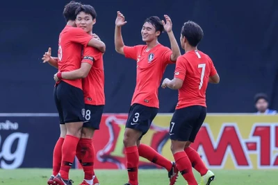 Thua sát nút U19 Hàn Quốc, U19 Việt Nam giành ngôi á quân