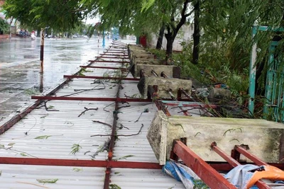 Hoàn lưu bão số 3 gây sạt lở liên tiếp, 13 người thương vong