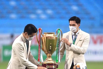 V-League 2020 có hai cúp vô địch, hai bộ huy chương