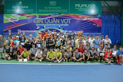 600 tay vợt tham gia giải sinh nhật diễn đàn cộng đồng tennis Việt Nam lần IV 2020