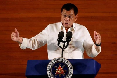 Tổng thống Duterte vắng bóng bí ẩn