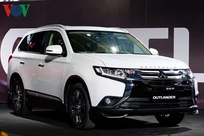 Mitsubishi Outlander lắp ráp tại Việt Nam có giá bán từ 808 triệu đồng