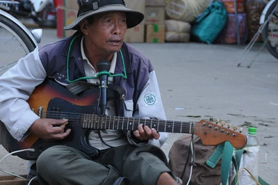 Rong ca tận cùng trời đất