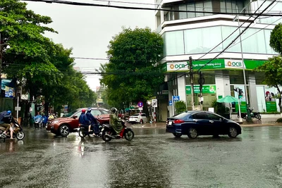 Khu vực Tây Nguyên tiếp tục mưa giông, đề phòng xảy ra lốc, sét và gió giật mạnh