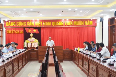 Xây dựng Đảng, đoàn thể trong các đơn vị kinh tế tư nhân: Nhiều khó khăn cần tháo gỡ