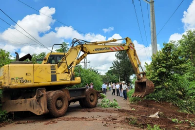 Pleiku: Tháo dỡ, giải phóng mặt bằng dự án Khu dân cư đường Nguyễn Văn Linh