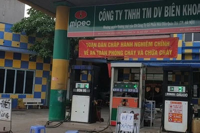 Khi nào hết cảnh treo bảng "hết xăng dầu"?