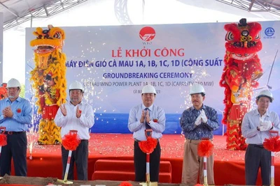 Khởi công 4 nhà máy điện gió hơn 10.000 tỉ đồng