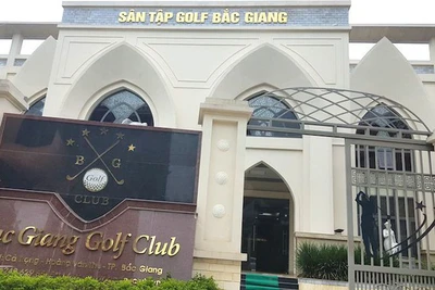 Hàng loạt sai phạm trong vụ "xẻ thịt" đất công viên làm sân tập golf