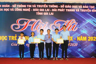 Hội thi Tin học trẻ tỉnh Gia Lai lần thứ XX: Thành Đoàn Pleiku giành giải nhất toàn đoàn