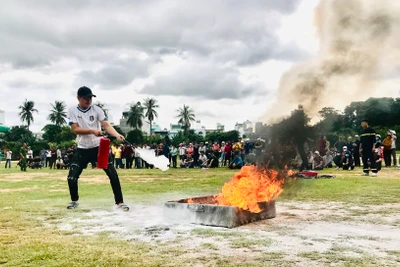 Huấn luyện nghiệp vụ cho lực lượng phòng cháy chữa cháy cơ sở