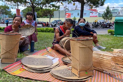 Chiếc gùi của người Tây Nguyên