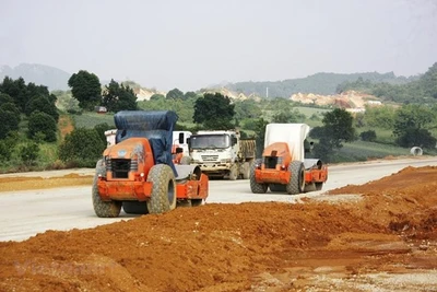 Đổi mới cách làm, đẩy nhanh tiến độ Dự án cao tốc Bắc-Nam phía Đông