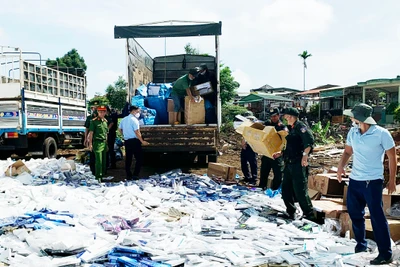 Gia Lai: Tiêu hủy hơn 106.000 bao thuốc lá điếu nhập lậu