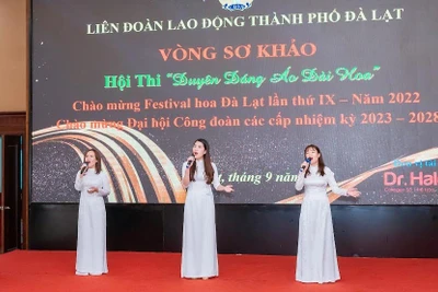 Lâm Đồng: Hội thi "Duyên dáng áo dài hoa" TP.Đà Lạt