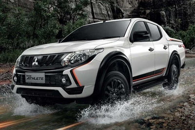 Bán tải Mitsubishi Triton Athlete giá từ 742 triệu tại Việt Nam