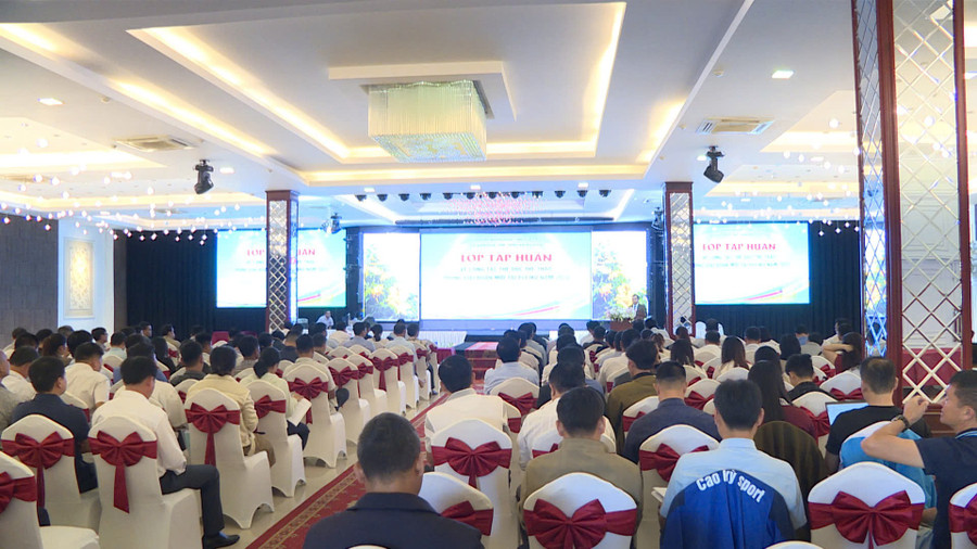 Quang cảnh lớp tập huấn. Ảnh: Minh Trung cac-dai-bieu-tham-du-lop-tap-huan.jpg