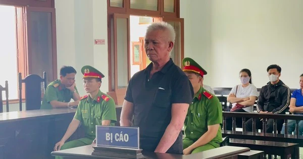 Bỏ thuốc trừ cỏ vào hộp bánh để giết vợ cũ nhằm chiếm đoạt tài sản
