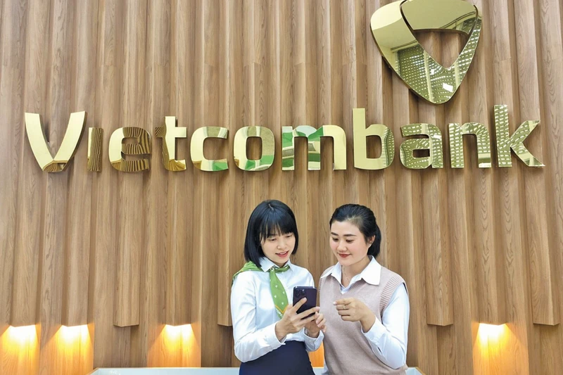 Vietcombank-Chi nhánh Gia Lai triển khai các giải pháp nâng cao trải nghiệm khách hàng trên nền tảng số. Ảnh: S.C