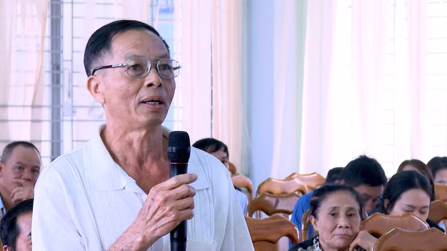 cu-tri-vu-van-diem-thon-3-xa-chu-prong-phat-bieu-tai-hoi-nghi-anh-manh-ha.jpg