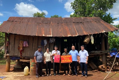 Phân công nhiệm vụ các thành viên Ban Chỉ đạo xóa nhà tạm, nhà dột nát tỉnh Gia Lai