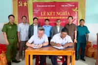 Tòa án nhân dân tỉnh Gia Lai kết nghĩa với làng Dư Keo và Sur A.