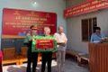 Bàn giao nhà trong “Chiến dịch Quang Trung” ở xã Tuy Phước