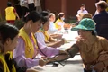 Hơn 500 người dân khó khăn xã Cát Tiến được khám bệnh miễn phí
