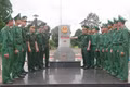 Bộ đội Biên phòng tổ chức cho chiến sĩ mới về nguồn, học tập truyền thống.