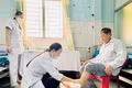 Gần 100 bệnh nhân Pleiku được tầm soát loãng xương miễn phí 