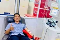 Vợ chồng đồng lòng hiến máu cứu người