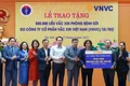 Hệ thống Tiêm chủng VNVC trao tặng Bộ Y tế 500.000 liều vắc xin sởi