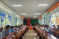 Quang cảnh buổi làm việc của Trưởng Ban Tuyên giáo và Dân vận Tỉnh ủy Nguyễn Thị Phong Vũ với xã Chơ Long. Ảnh: Hồng Thương