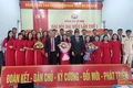 Ban Chấp hành Đảng bộ xã HRa ra mắt đại hội. Ảnh Xuân Định