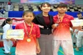 Anh em ruột chinh phục đấu trường Karate