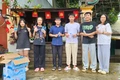 Pleiku: Tặng quà tiếp sức mùa thi cho học sinh lớp 12