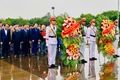 Lãnh đạo tỉnh Gia Lai dâng hoa, dâng hương viếng Chủ tịch Hồ Chí Minh và các Anh hùng liệt sĩ