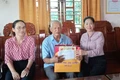 Phó Chủ tịch HĐND tỉnh Huỳnh Thúy Vân thăm, tặng quà các gia đình chính sách