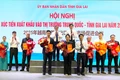 Các doanh nghiệp 2 tỉnh Quảng Tây và Gia Lai ký kết biên bản ghi nhớ hợp tác. Ảnh: Vũ Thảo