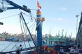 Tàu cá BĐ 96238-TS gặp sự cố trên biển đã về cảng cá Tam Quan an toàn
