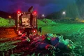 Số da heo bốc mùi hôi thối phát hiện tại cơ sở lạp xưởng Gia Quý được đưa đi tiêu hủy.