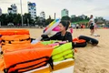 Quy Nhơn nở rộ dịch vụ cho thuê phao bơi