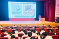 Hội nghị quốc tế lượng tử và bán dẫn thu hút đông đảo học sinh, sinh viên.