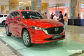 Crossover cỡ trung: VinFast VF 7 vươn lên cạnh tranh Mazda CX-5